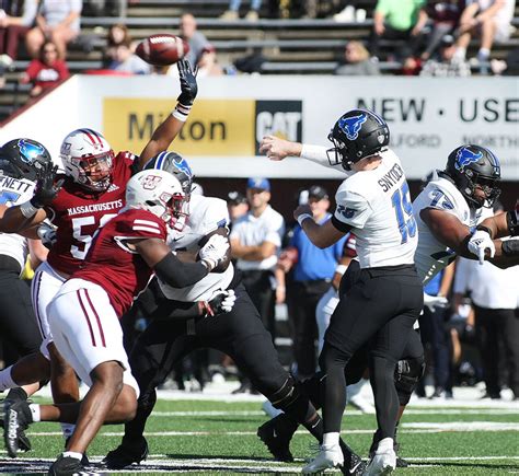 UMass vs. Buffalo Prediction: Battle in Amherst