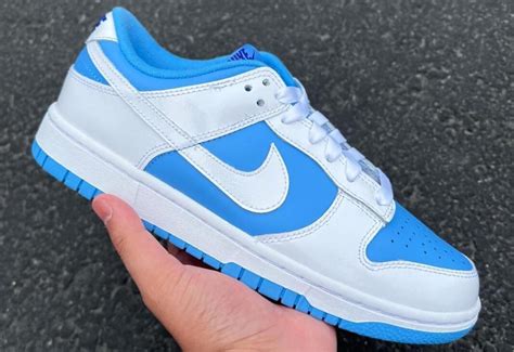 UNC Nike Dunks