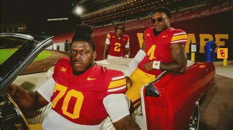 USC Trojans Uniforms: A Rich History and Bold Evolution