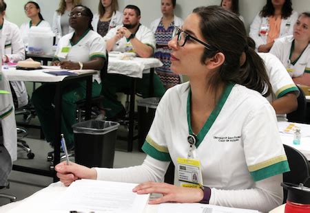 USF Accelerated Nursing Program: A Lifeline for Second-Career Professionals