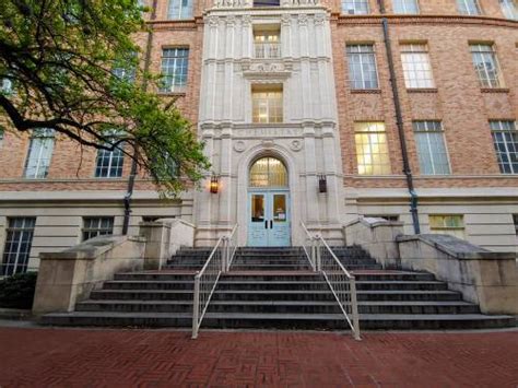 UT Austin Law School: A Comprehensive Ranking Analysis