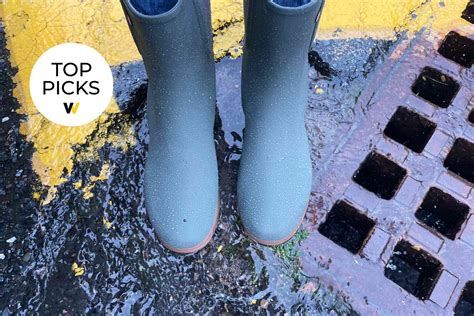 Ugh Rain Boots: The Ultimate Guide to Navigating Wet Weather with Style and Comfort