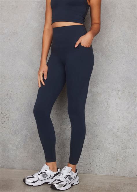 Ultimate Guide to Athletic Leggings with Pockets: Empowering Women with Style and Functionality