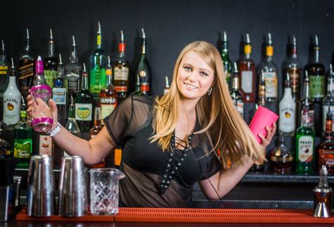 Ultimate Guide to Elevate Your Barware Wardrobe: Bartender Outfits for Female Flair