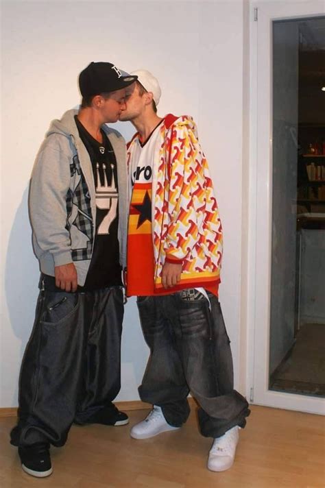 Ultimate Guide to Y2K Fashion: Men's Outfit Inspiration from the Early 2000s