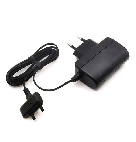 Ultra Travel Charger Sony Ericsson PDF