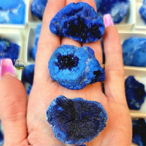 Uncover the Enchanting World of Blueberry Azurite: