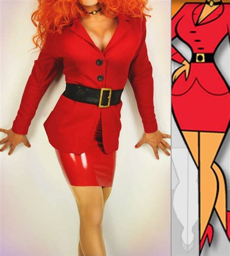 Uncover the Secrets of the Iconic Miss Sara Bellum Costume