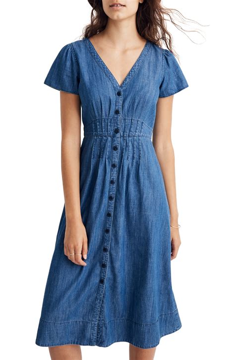 Uncover the Versatility and Style of Jean Dresses for Ladies