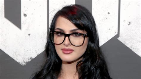 Uncovering the Impact of SSSniperWolf's Topless Appearance: A Comprehensive Analysis