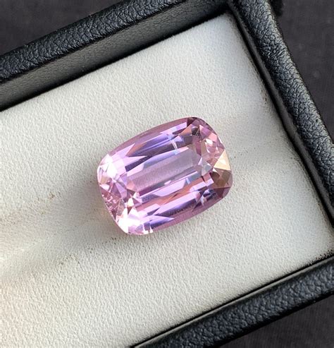 Understanding Kunzite: The Lilac Gem of Grace