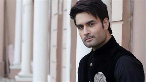 Understanding Vivian Dsena's Versatility