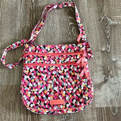 Understanding the Appeal of Vera Bradley Crossbody Bags