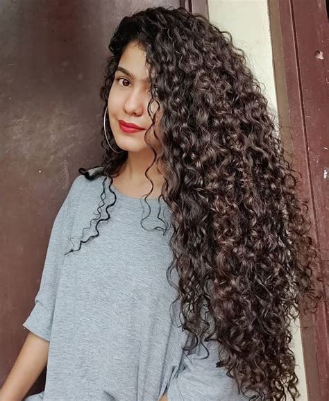 Understanding the Essence of Indian Curly Hair