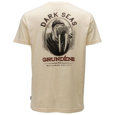 Understanding the Unparalleled Attributes of Grundens T-Shirts