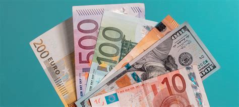 Understanding the Value of 3000 Euros Dollars