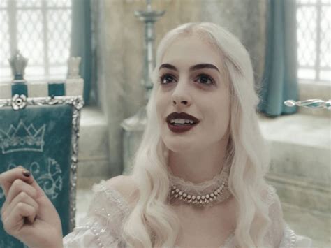 Understanding the White Queen's Character and Appearance