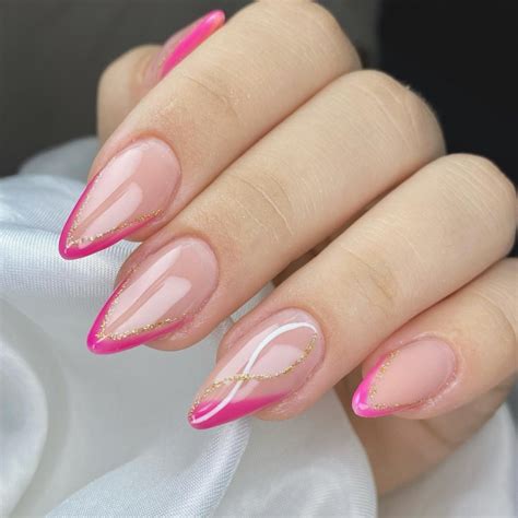 Unhas de Gel Decoradas: Guia Completo para Manicures Modernas e Estilosas