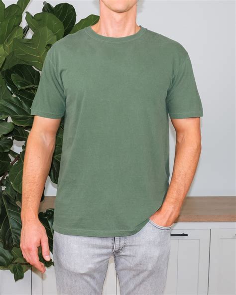 Unisex T-Shirts: Versatility, Comfort, and Style for All