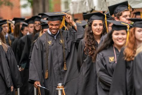 Uniting Vanderbilt's Alumni and Students