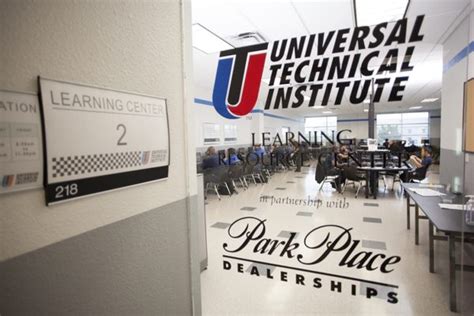 Universal Technical Institute Irving: 10,000+ Reasons to Choose