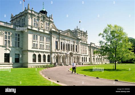 Universidade de Cardiff