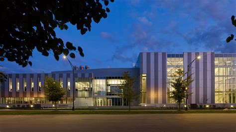 University of Chicago Engineering: A Renowned Leader in Innovation and Excellence