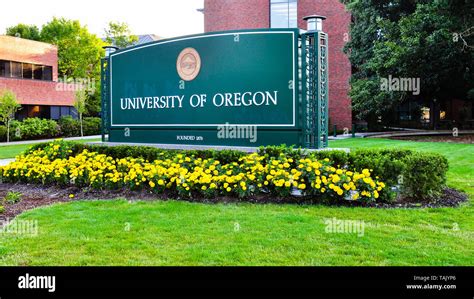University of Oregon: A Flagship for Excellence