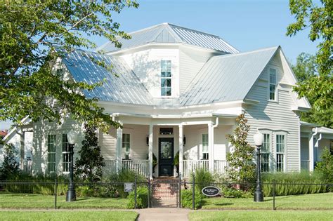 Unleash Your Inner Chip Gaines: A Guide to Finding the Perfect Fixer Upper House for Sale