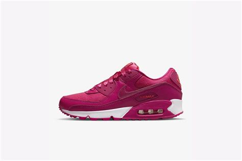 Unleash Your Style with the Vibrant New Pink Nike Shoes
