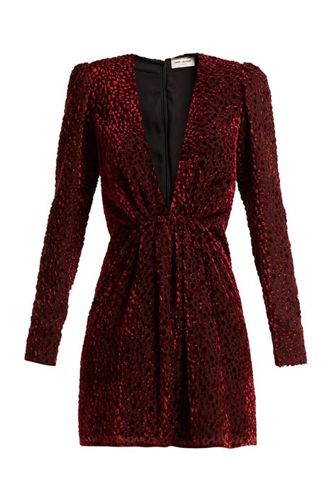 Unleash the Allure: A Comprehensive Guide to Velvet Cloth Dresses