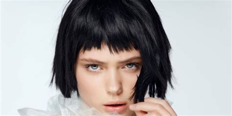 Unleash the Fire Within: The Transformative Power of Red Clip-In Bangs