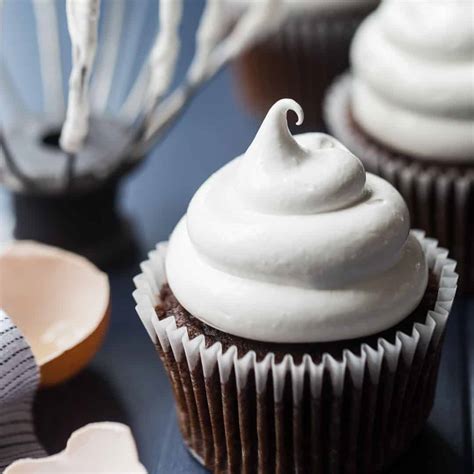 Unleash the Power of Fluffy Fun: How Rina's Marshmallow Can Elevate Your Bakery