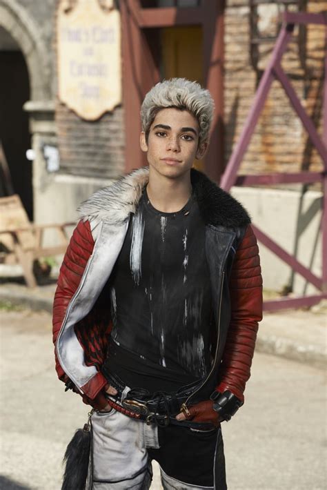 Unleash the Rebellious Spirit: The Ultimate Guide to Carlos's Iconic Outfit in Disney Descendants