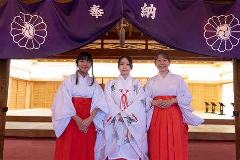 Unleashing the Enchanting Mikoh: A Comprehensive Guide to the Allure of Japanese Shrine Maidens