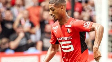 Unleashing the Potential of Loïc Badé: A Comprehensive Guide to the French Defender's Journey to Stardom