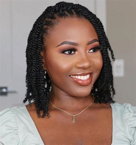 Unleashing the Power of Kinky Braiding Hair: A Guide to Its Versatility and Panache