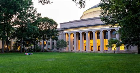 Unlock Your Intellectual Potential: 7 Massachusetts Institute of Technology Summer Programs