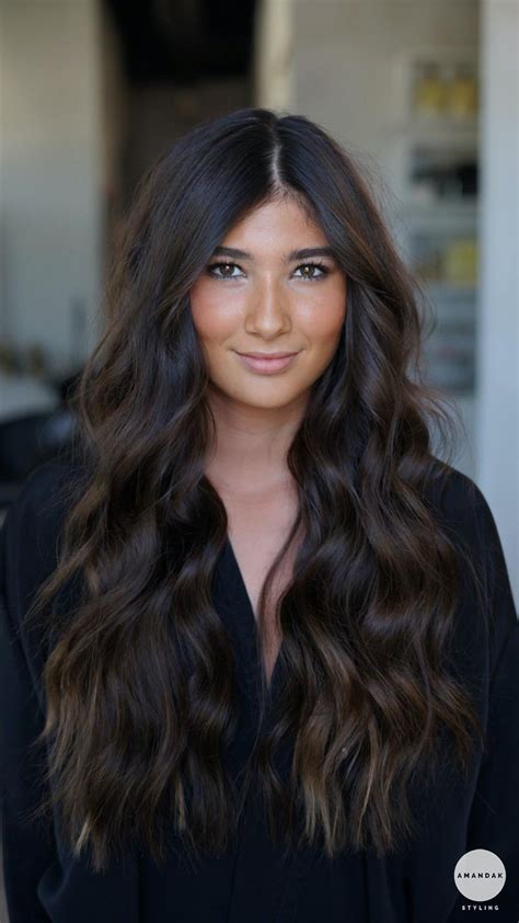 Unlock the Secret to Luscious Locks with Long Hair Wigs That Look Real for Women