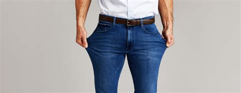 Unlocking Comfort and Style with Stretch Jeans for Men