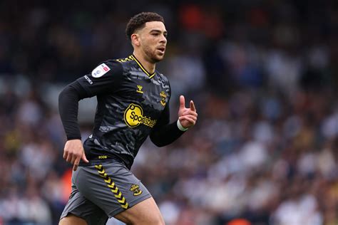 Unlocking the Potential of Che Adams: A Comprehensive Guide for Strikers