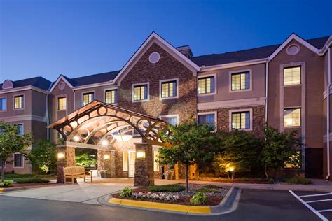 Unparalleled Convenience for Business Travelers: Explore Staybridge Suites Arbor Lakes