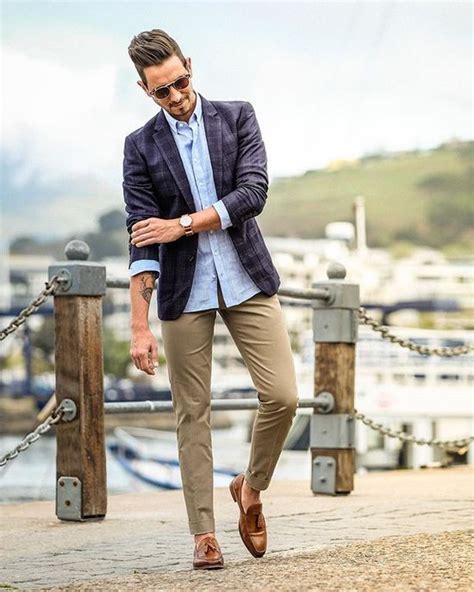 Untucked Shirt Blazer: A Style Guide for Every Occasion