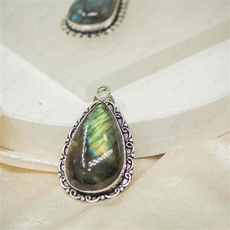 Unveil the Enchanting World of Labradorite Pendants: A Journey of Luminescence and Healing