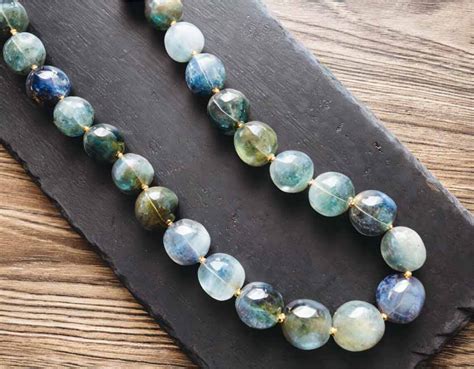 Unveil the Mystique of Labradorite