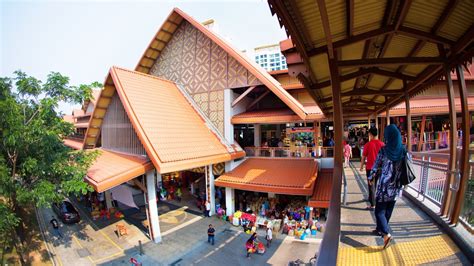 Unveiling Geylang Serai: A Cultural Tapestry Woven in the Heart of Singapore