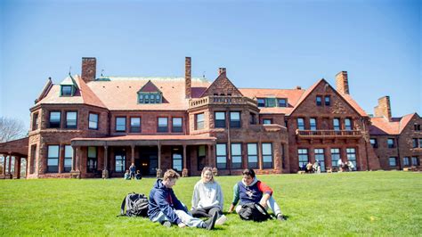 Unveiling Salve Regina's Enchanting Campus