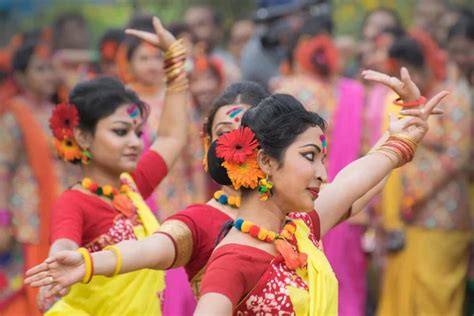 Unveiling the Allure of Bangla Chodar: A Tapestry of Culture and Heritage