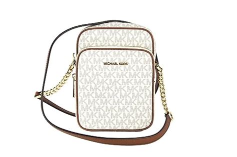 Unveiling the Allure of Michael Kors Crossbody Bags: A Comprehensive Guide