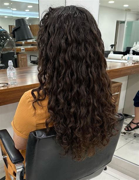 Unveiling the Beauty of Italian Curly Hair